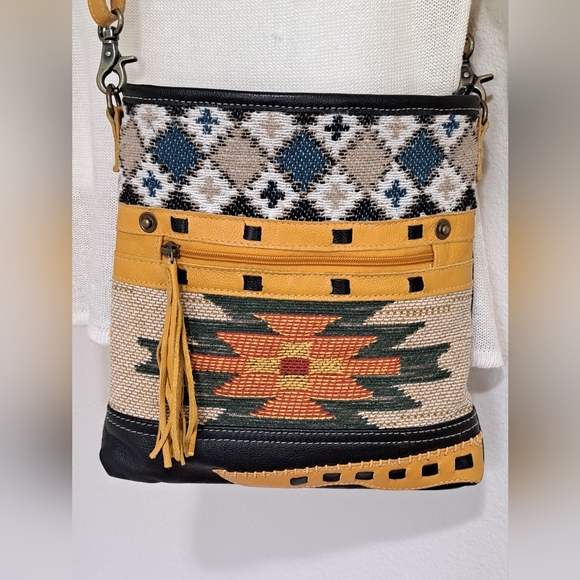 Myra Bag Zonta Mesa Crossbody Bag with Tassel Aztec Southwestern - Picture 4 of 15